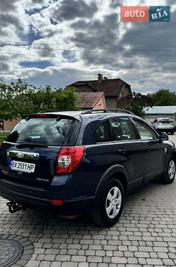 Позашляховик / Кросовер Chevrolet Captiva 2008 в 