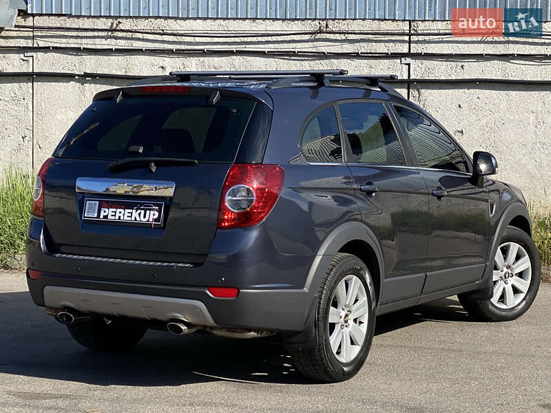Позашляховик / Кросовер Chevrolet Captiva 2007 в Києві