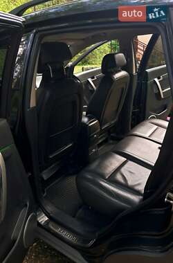 Позашляховик / Кросовер Chevrolet Captiva 2010 в 