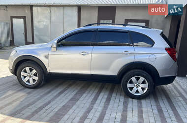 Позашляховик / Кросовер Chevrolet Captiva 2007 в 