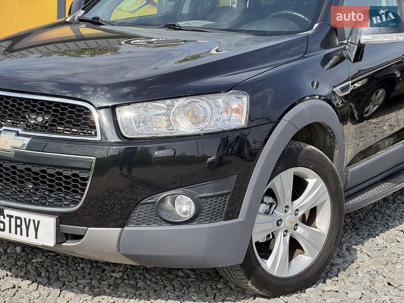 Внедорожник / Кроссовер Chevrolet Captiva 2011 в Стрые