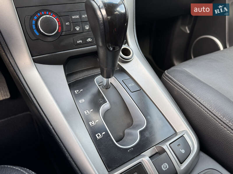 Внедорожник / Кроссовер Chevrolet Captiva 2011 в Стрые