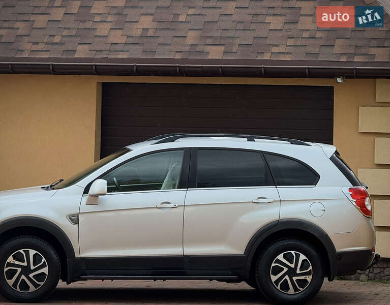 Позашляховик / Кросовер Chevrolet Captiva 2010 в Білій Церкві