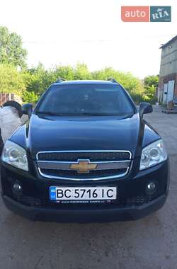 Позашляховик / Кросовер Chevrolet Captiva 2009 в Львові