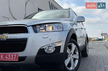 Внедорожник / Кроссовер Chevrolet Captiva 2012 в 