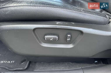 Внедорожник / Кроссовер Chevrolet Captiva 2012 в 