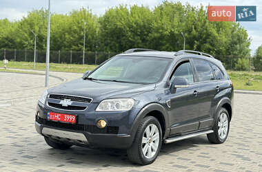 Позашляховик / Кросовер Chevrolet Captiva 2007 в 