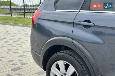Позашляховик / Кросовер Chevrolet Captiva 2007 в 