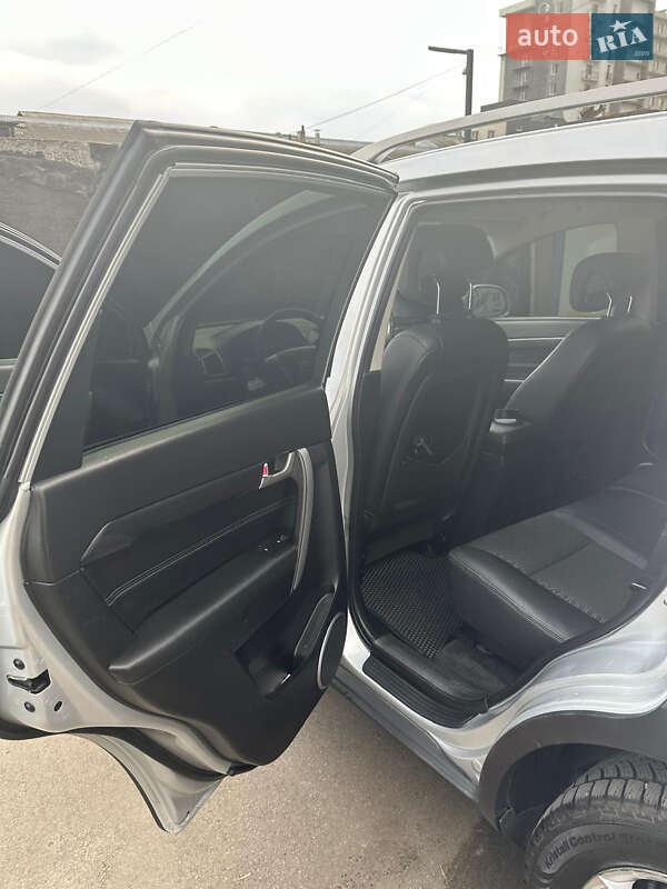 Внедорожник / Кроссовер Chevrolet Captiva 2015 в Харькове фото 8 Внедорожник / Кроссовер Chevrolet Captiva 2015 в Харькове