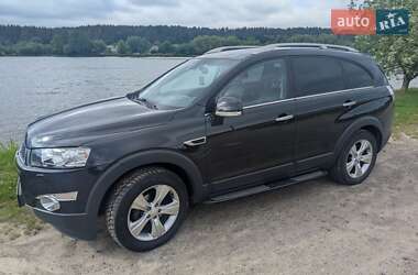 Позашляховик / Кросовер Chevrolet Captiva 2012 в Києві