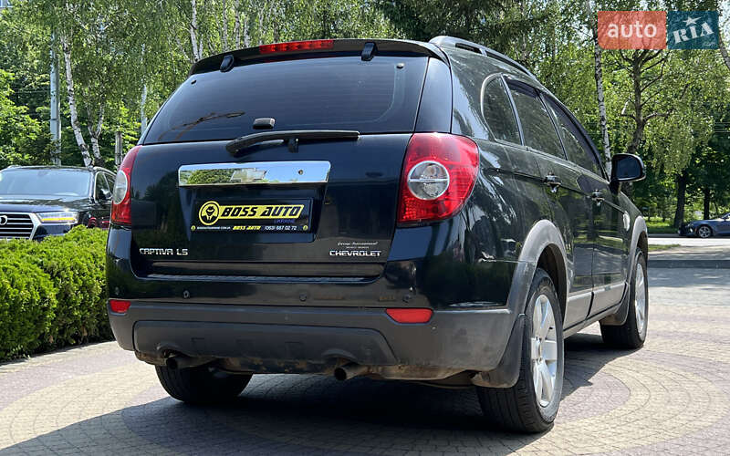 Позашляховик / Кросовер Chevrolet Captiva 2009 в Львові