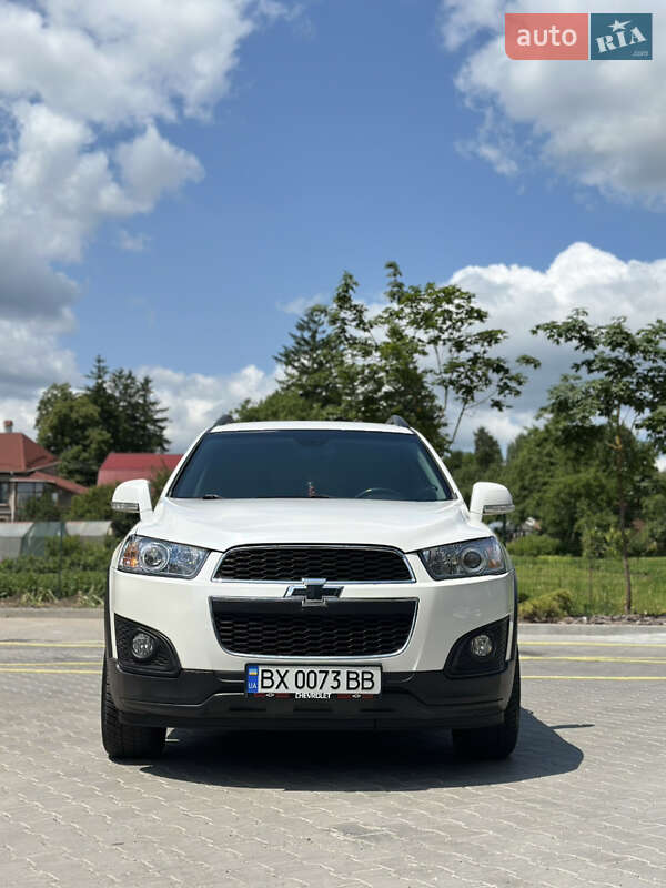 Внедорожник / Кроссовер Chevrolet Captiva 2013 в Хмельницком