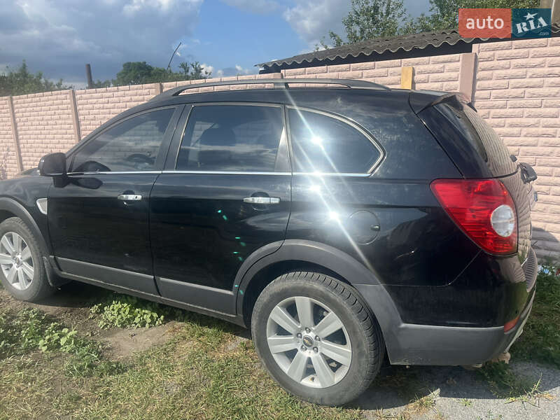 Внедорожник / Кроссовер Chevrolet Captiva 2008 в 