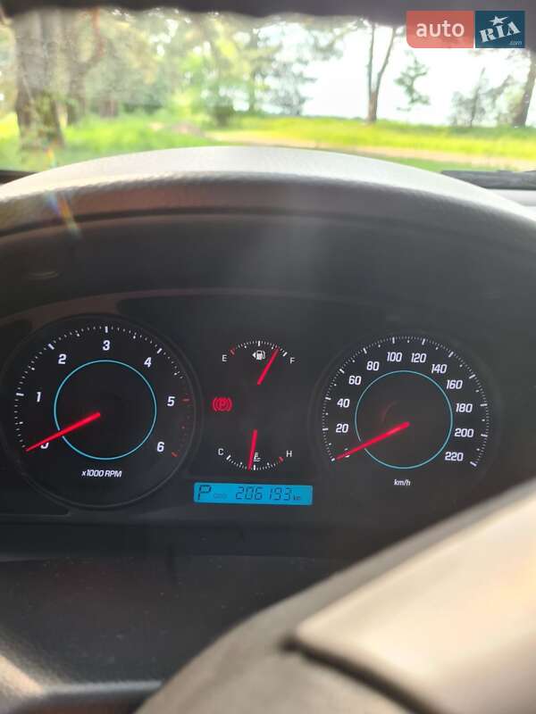 Внедорожник / Кроссовер Chevrolet Captiva 2012 в Цумани фото 15 Внедорожник / Кроссовер Chevrolet Captiva 2012 в Цумани