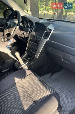 Внедорожник / Кроссовер Chevrolet Captiva 2007 в 
