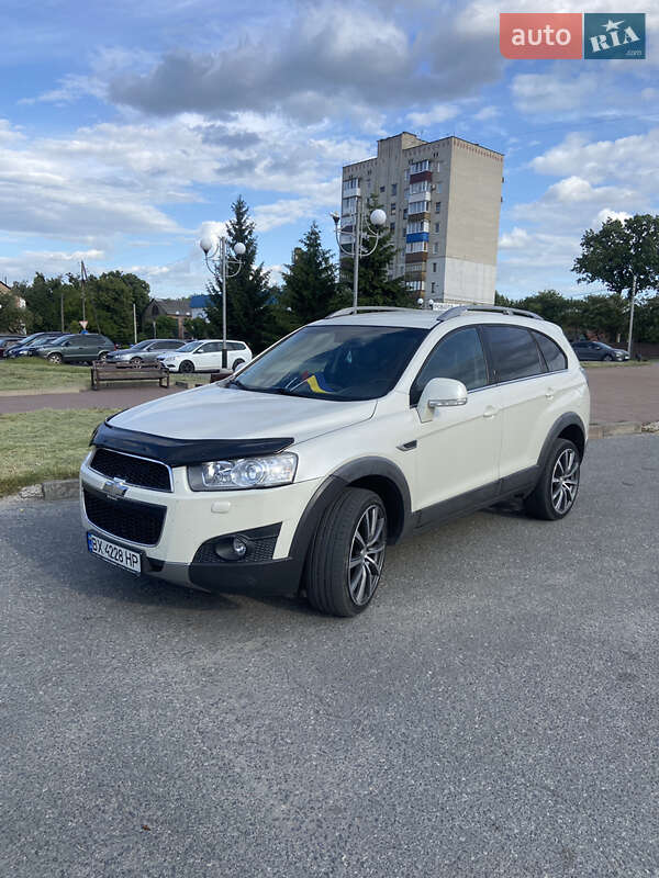 Позашляховик / Кросовер Chevrolet Captiva 2011 в Шепетівці фото 2 Позашляховик / Кросовер Chevrolet Captiva 2011 в Шепетівці