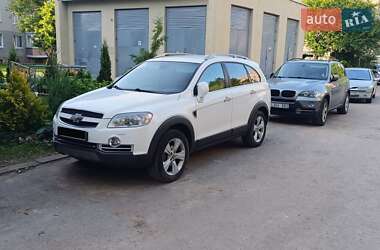 Позашляховик / Кросовер Chevrolet Captiva 2011 в Києві