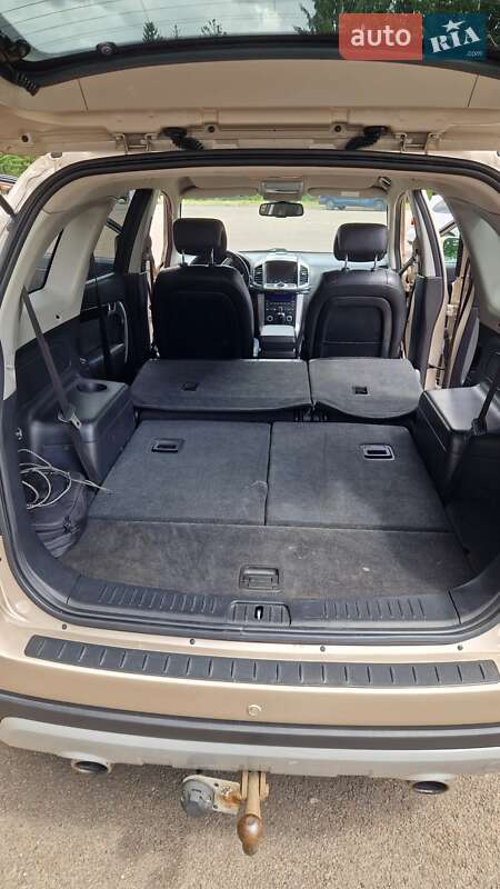 Внедорожник / Кроссовер Chevrolet Captiva 2011 в Ровно