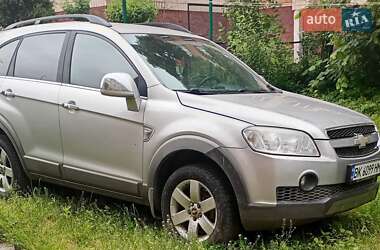 Позашляховик / Кросовер Chevrolet Captiva 2009 в Рівному