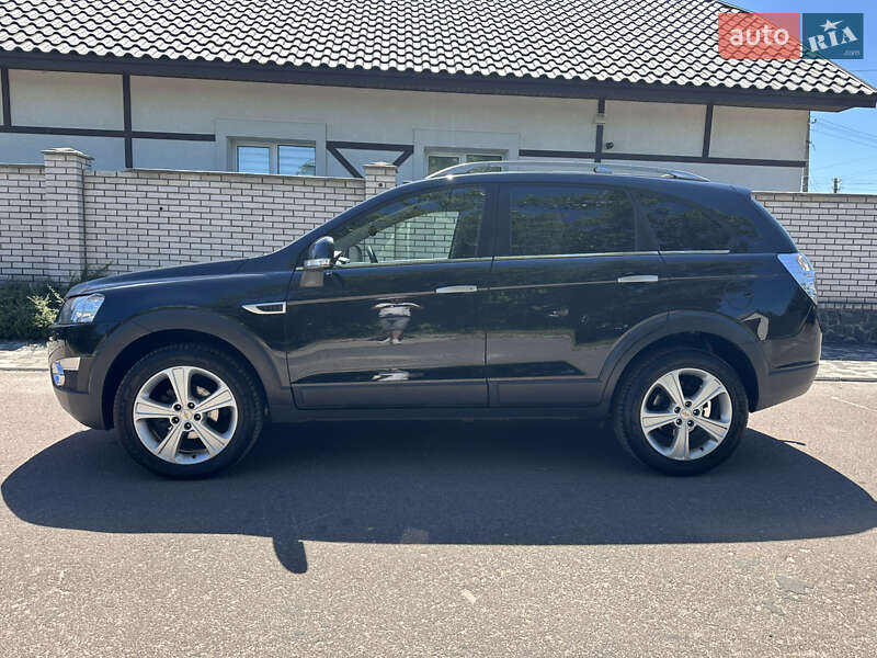 Позашляховик / Кросовер Chevrolet Captiva 2012 в Житомирі