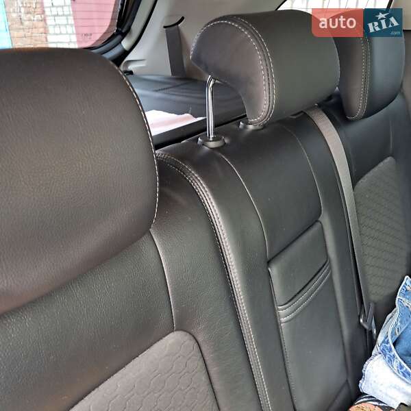 Позашляховик / Кросовер Chevrolet Captiva 2013 в Борисполі