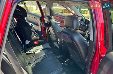 Позашляховик / Кросовер Chevrolet Captiva 2013 в 