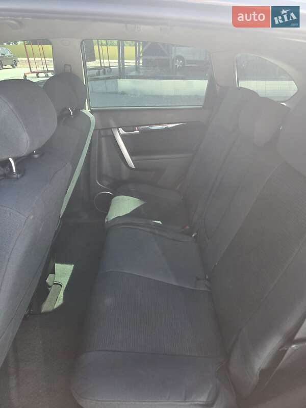 Внедорожник / Кроссовер Chevrolet Captiva 2011 в Киеве