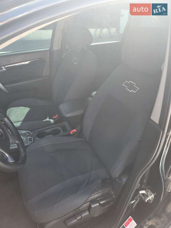 Внедорожник / Кроссовер Chevrolet Captiva 2011 в Киеве