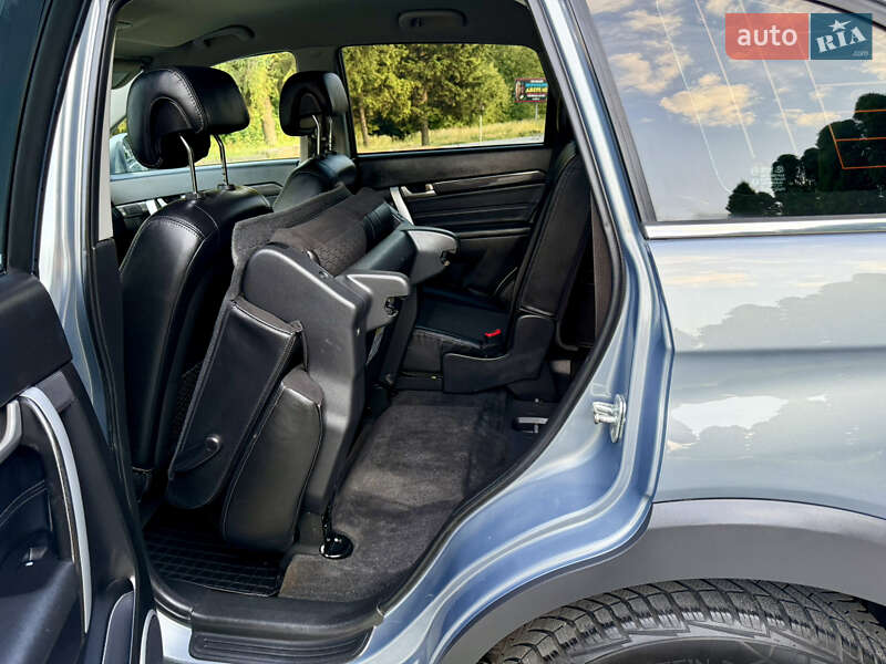 Внедорожник / Кроссовер Chevrolet Captiva 2014 в Дубно