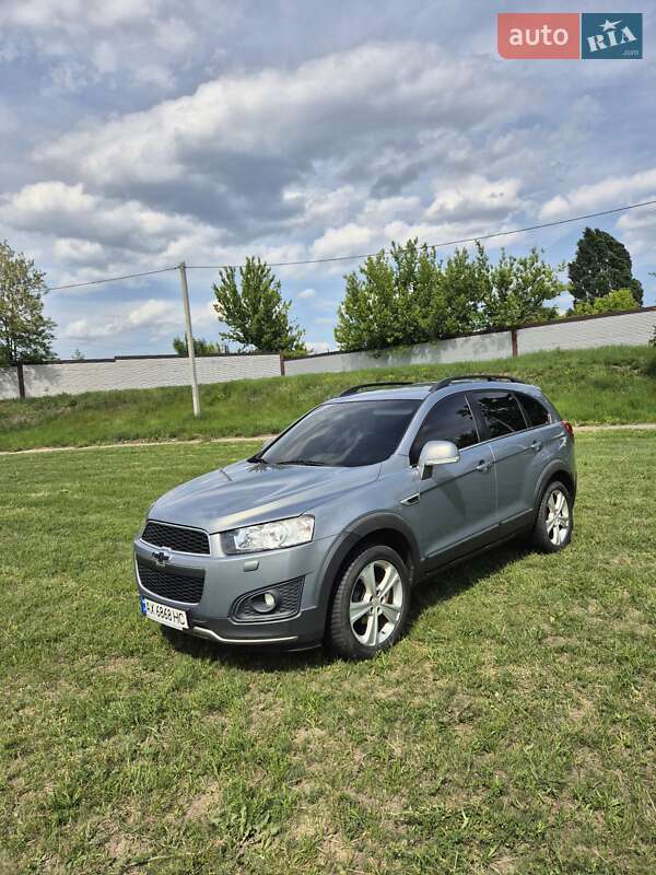 Внедорожник / Кроссовер Chevrolet Captiva 2013 в Харькове