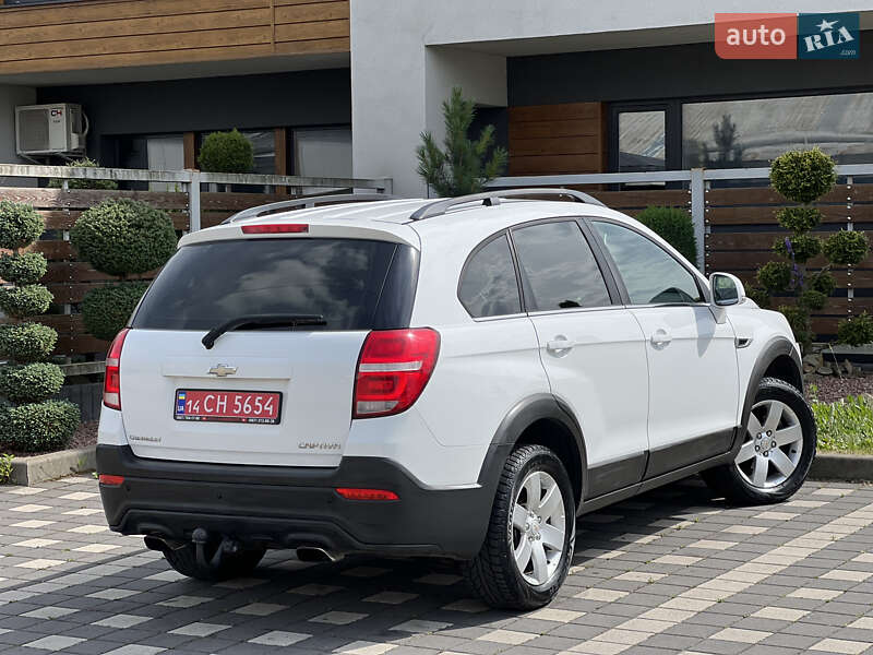 Позашляховик / Кросовер Chevrolet Captiva 2014 в Львові