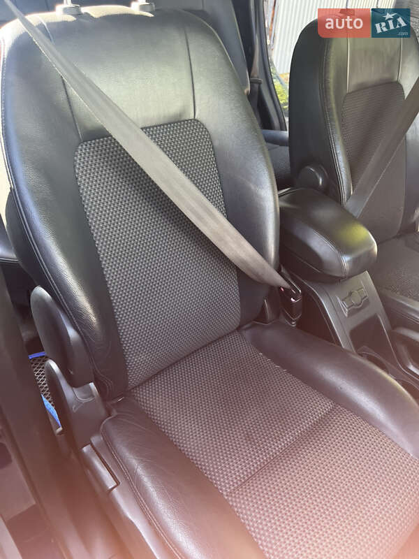 Внедорожник / Кроссовер Chevrolet Captiva 2008 в Врадиевке