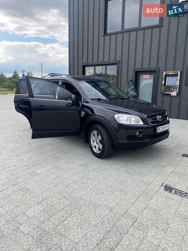 Позашляховик / Кросовер Chevrolet Captiva 2010 в Яворові