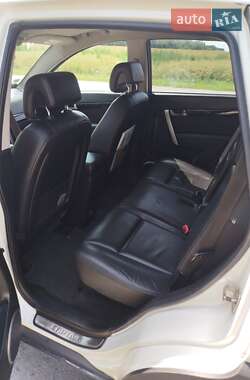 Внедорожник / Кроссовер Chevrolet Captiva 2011 в 