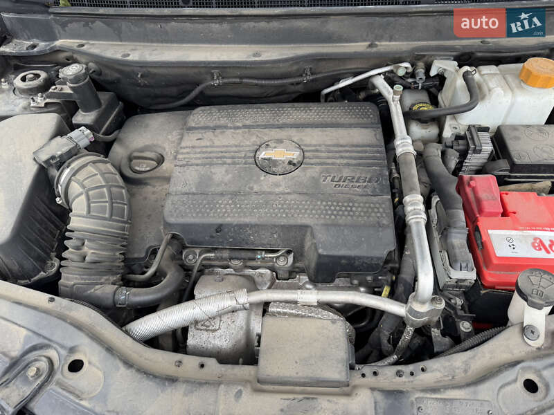 Внедорожник / Кроссовер Chevrolet Captiva 2011 в Киверцах фото 14 Внедорожник / Кроссовер Chevrolet Captiva 2011 в Киверцах