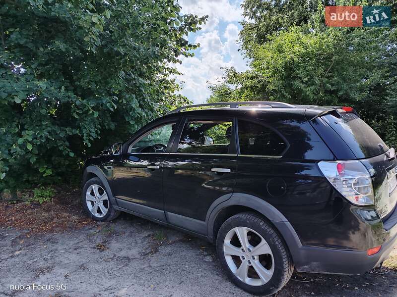 Внедорожник / Кроссовер Chevrolet Captiva 2011 в Львове