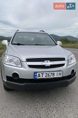 Внедорожник / Кроссовер Chevrolet Captiva 2009 в Надворной
