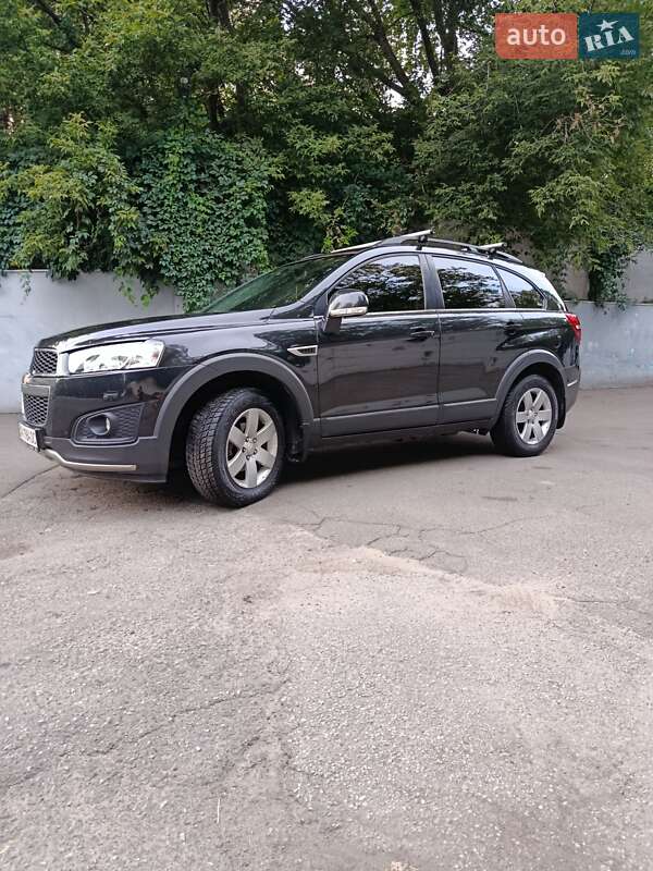 Позашляховик / Кросовер Chevrolet Captiva 2013 в Києві