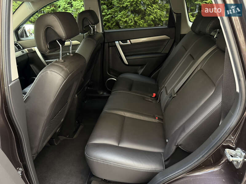 Внедорожник / Кроссовер Chevrolet Captiva 2017 в Киеве