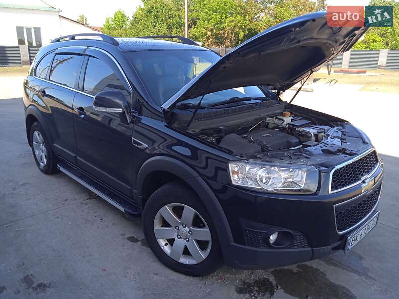 Позашляховик / Кросовер Chevrolet Captiva 2012 в Рафалівці