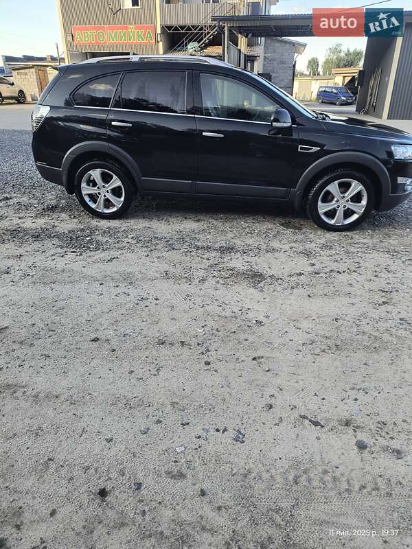 Позашляховик / Кросовер Chevrolet Captiva 2011 в Славуті