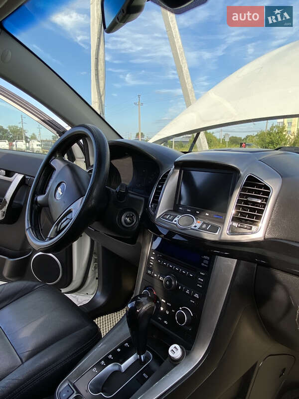 Позашляховик / Кросовер Chevrolet Captiva 2012 в Кам'янці-Бузькій