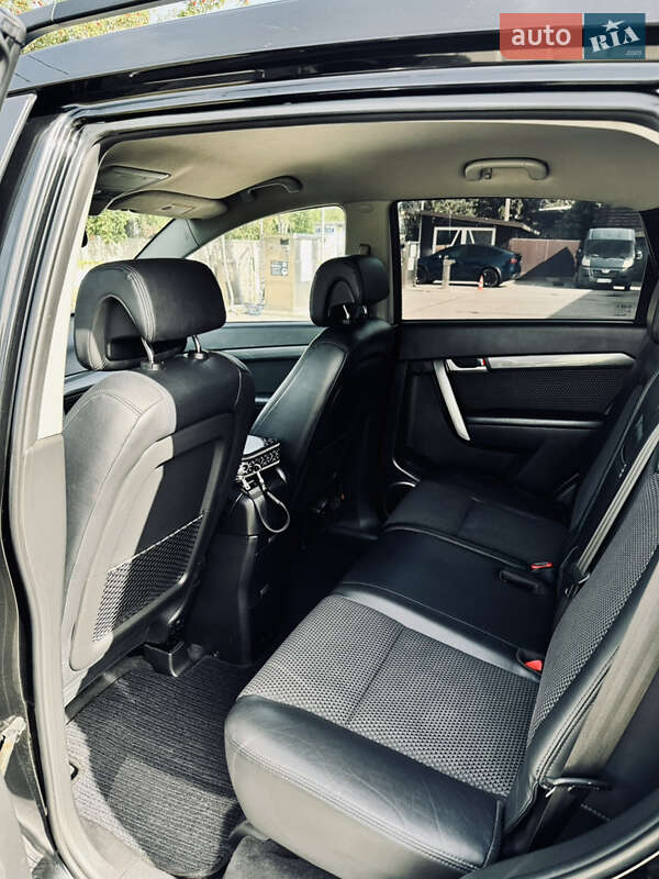 Внедорожник / Кроссовер Chevrolet Captiva 2007 в Львове фото 10 Внедорожник / Кроссовер Chevrolet Captiva 2007 в Львове