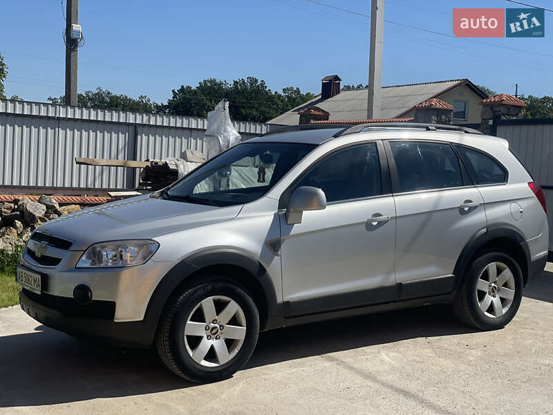 Позашляховик / Кросовер Chevrolet Captiva 2009 в Вінниці