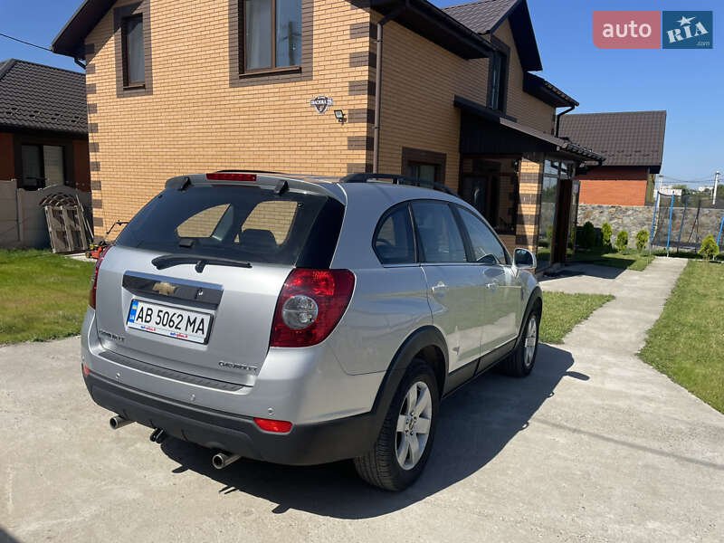 Позашляховик / Кросовер Chevrolet Captiva 2009 в Вінниці