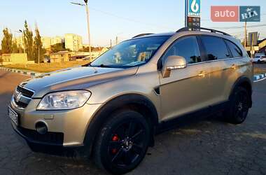 Позашляховик / Кросовер Chevrolet Captiva 2008 в 