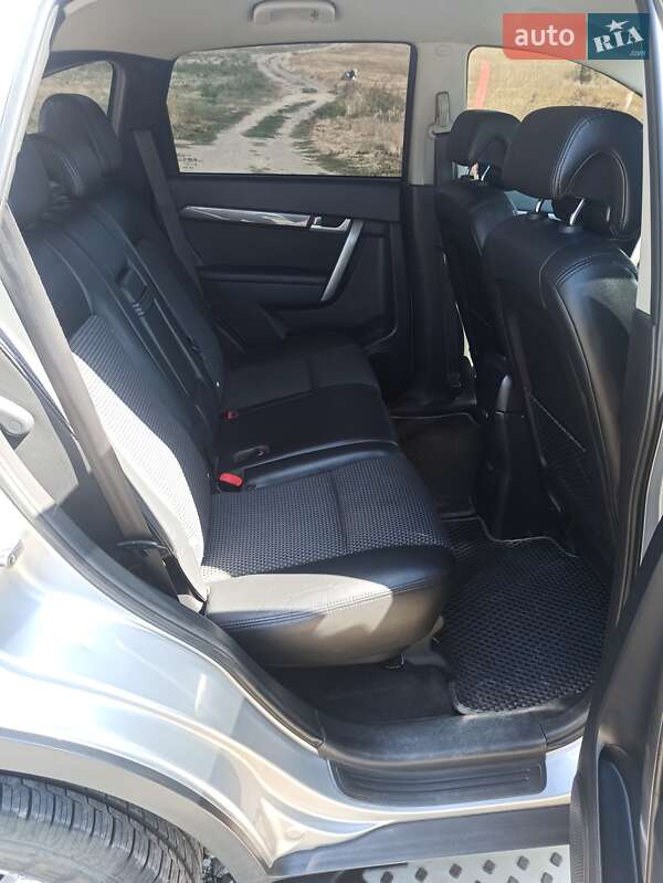 Внедорожник / Кроссовер Chevrolet Captiva 2008 в Захарьевке