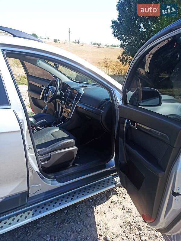 Внедорожник / Кроссовер Chevrolet Captiva 2008 в Захарьевке