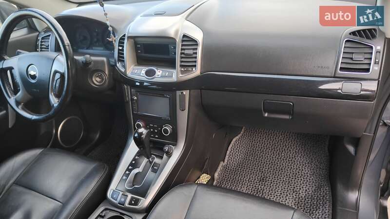 Внедорожник / Кроссовер Chevrolet Captiva 2011 в Золочеве фото 10 Внедорожник / Кроссовер Chevrolet Captiva 2011 в Золочеве