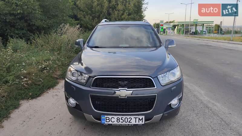Внедорожник / Кроссовер Chevrolet Captiva 2011 в Золочеве фото 12 Внедорожник / Кроссовер Chevrolet Captiva 2011 в Золочеве